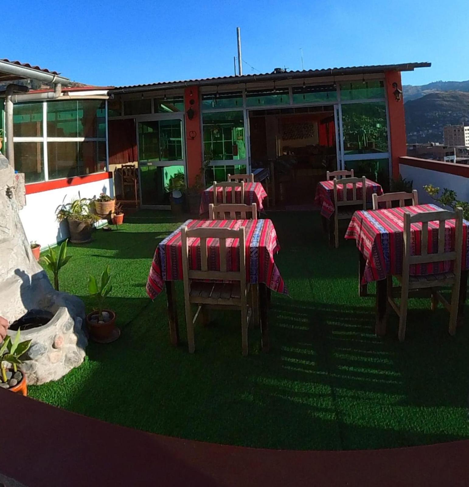 Lhotse Hostel B&B Huaraz  Ngoại thất bức ảnh