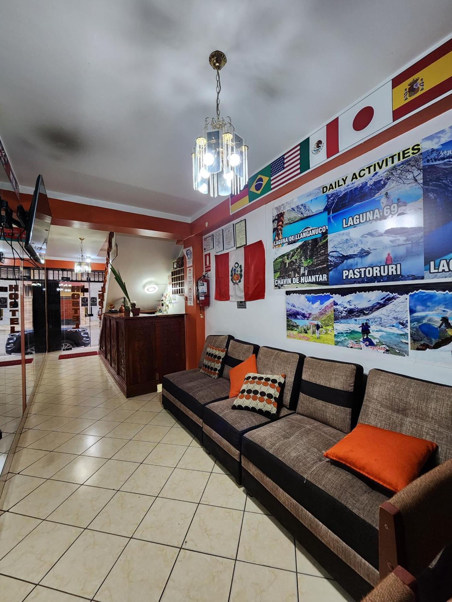 Lhotse Hostel B&B Huaraz  Ngoại thất bức ảnh